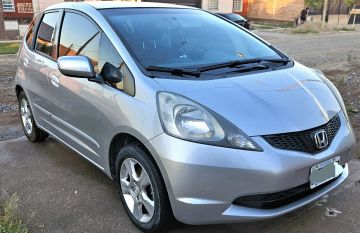 VENDO HONDA FIT 2010 IMPECABLE