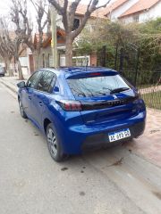 Vendo Peugeot 208 Allure tiptronic  2021