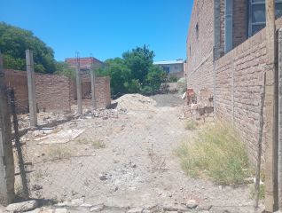 Vendo terreno con adelanto zona iupa!!