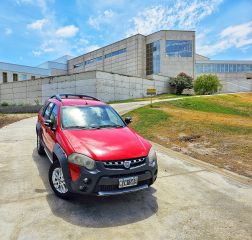 VENDO / PERMUTO / FINANCIO FIAT PALIO WEEKEND 2013