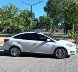 Ford focus 3 2.0 titanium 2019