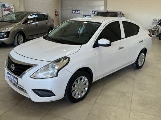 NISSAN VERSA  SENSE MT