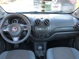 VENDO Fiat Palio Essence 1.6 2015