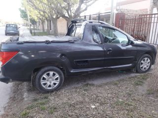 Vendo camioneta Peugeot Hogar 2012