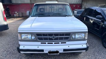 Chevrolet D-20 4.0 Luxe Turbo Plus, mod 1996, IMPECABLE!