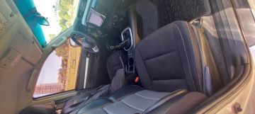 Vendo Toyota HILUX SR 2019 4*2