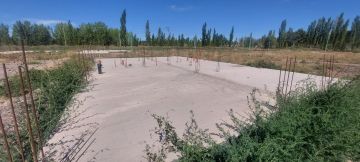 Vendo Terreno Loteo Emanuel 1, con base de 08 x 13 mts para  construcción de casa.