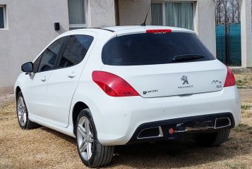 VENDO PEUGEOT 308 Feline 2.0 - 2013