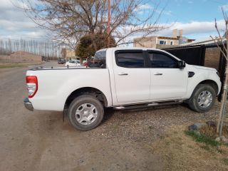 Vendo Ranger 2017 4x2 XLT 3.2 manual