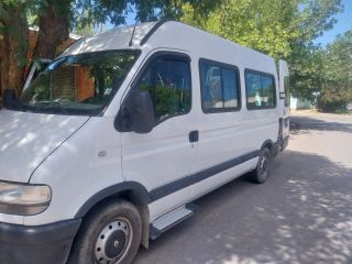 Renault Master Larga