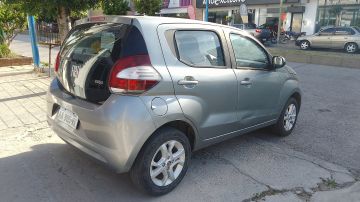 FIAT MOBI 1.0 EASY - 2017