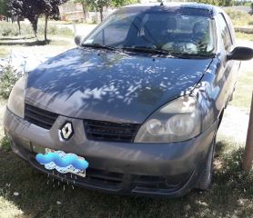 Renault Clio 3P Pack