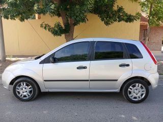 Vendo Ford Fiesta Ambiente 2007