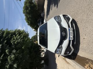 VENDO TOYOTA ETIOS XLS 2022 AT