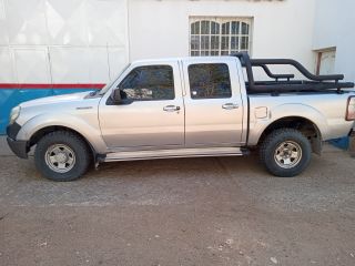 Vendo Ranger power stroke 3.0 4x2 doble cabina 2010